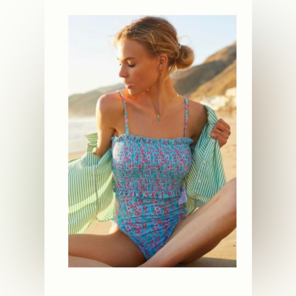 Solid and Striped Ditsy Floral One Piece Swimsuit - Large